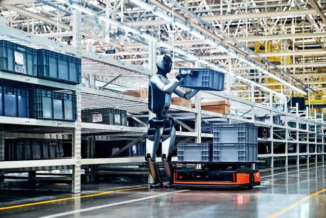 他们24小时打工不要工资